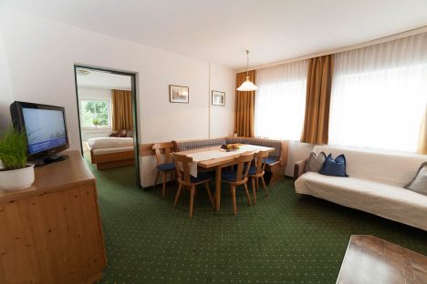 Wohnbereich - Appartements Sonnfeld in Flachau, Österreich